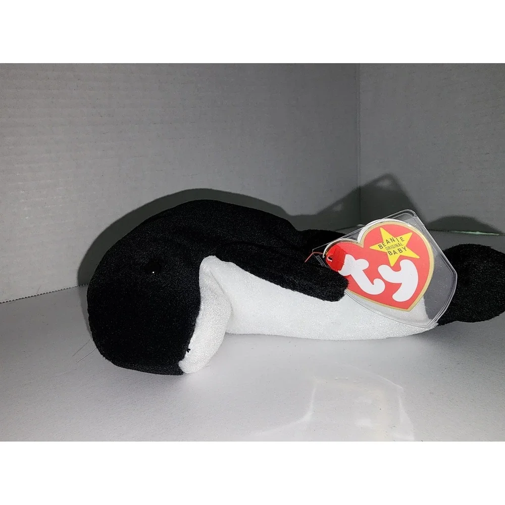 Ty Beanie Babies‎ Waves The Whale Red Star Tag
